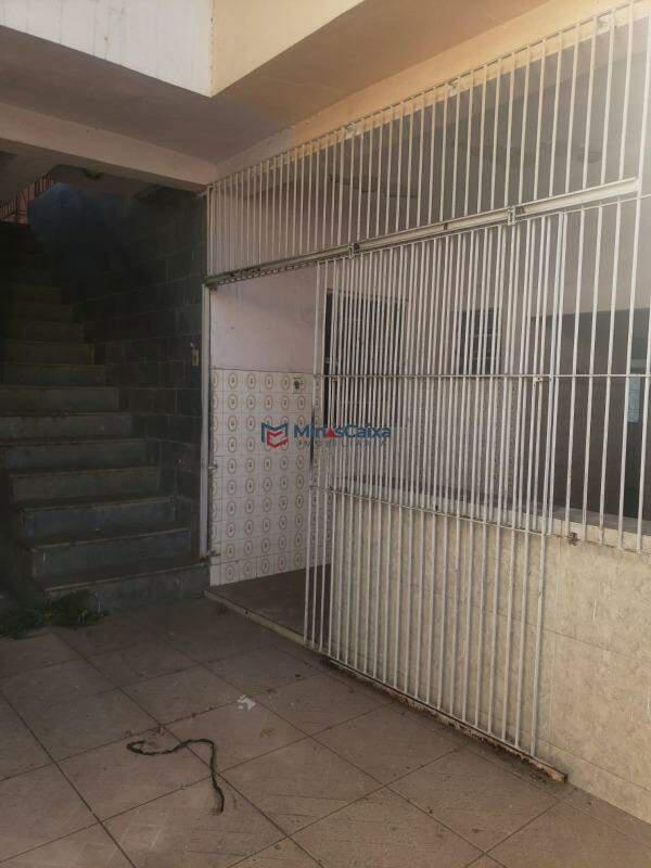Casa, Primavera, 5 Quartos, 2 Vagas, 1 Suíte