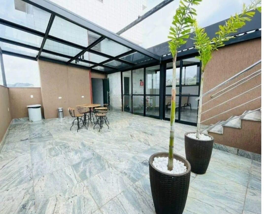 Quitinete, Estoril, 1 Quarto, 1 Vaga, 1 Suíte