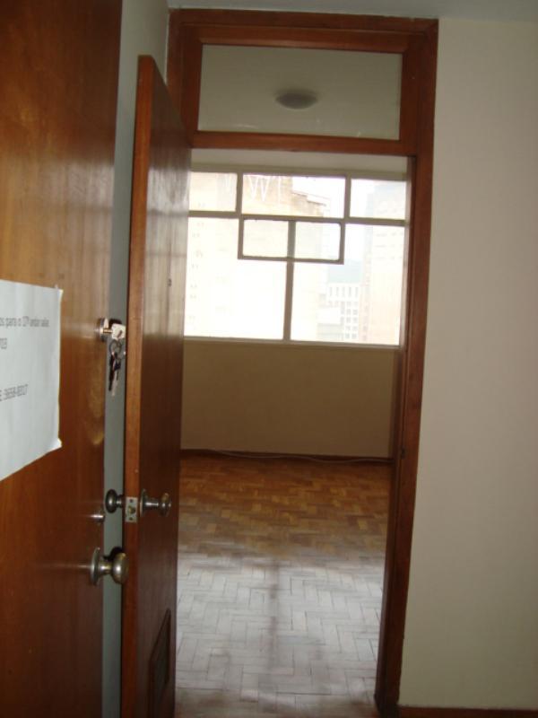 Sala, Centro, 1 Quarto, 0 Vaga