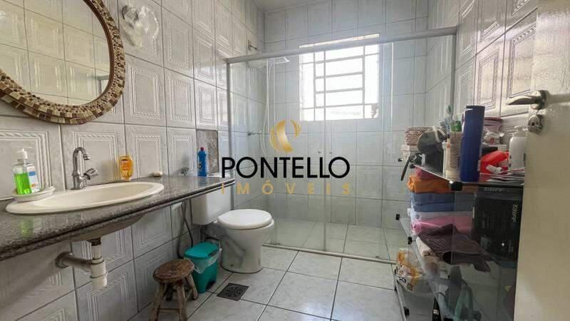 Casa, Nova Granada, 3 Quartos, 2 Vagas, 1 Suíte