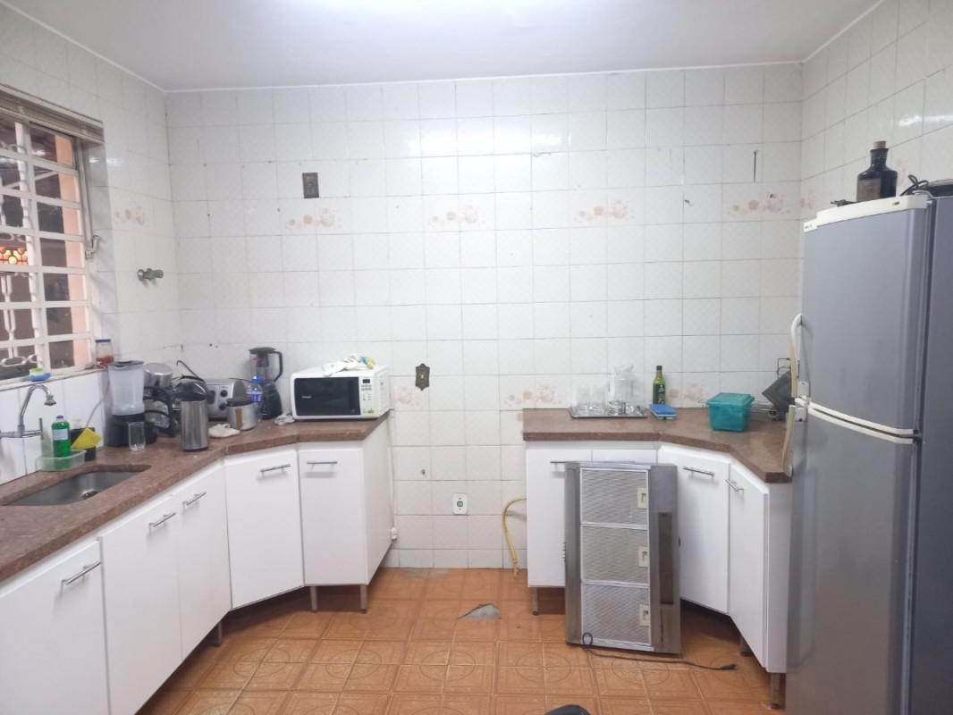 Casa, Itapoã, 4 Quartos, 5 Vagas, 1 Suíte