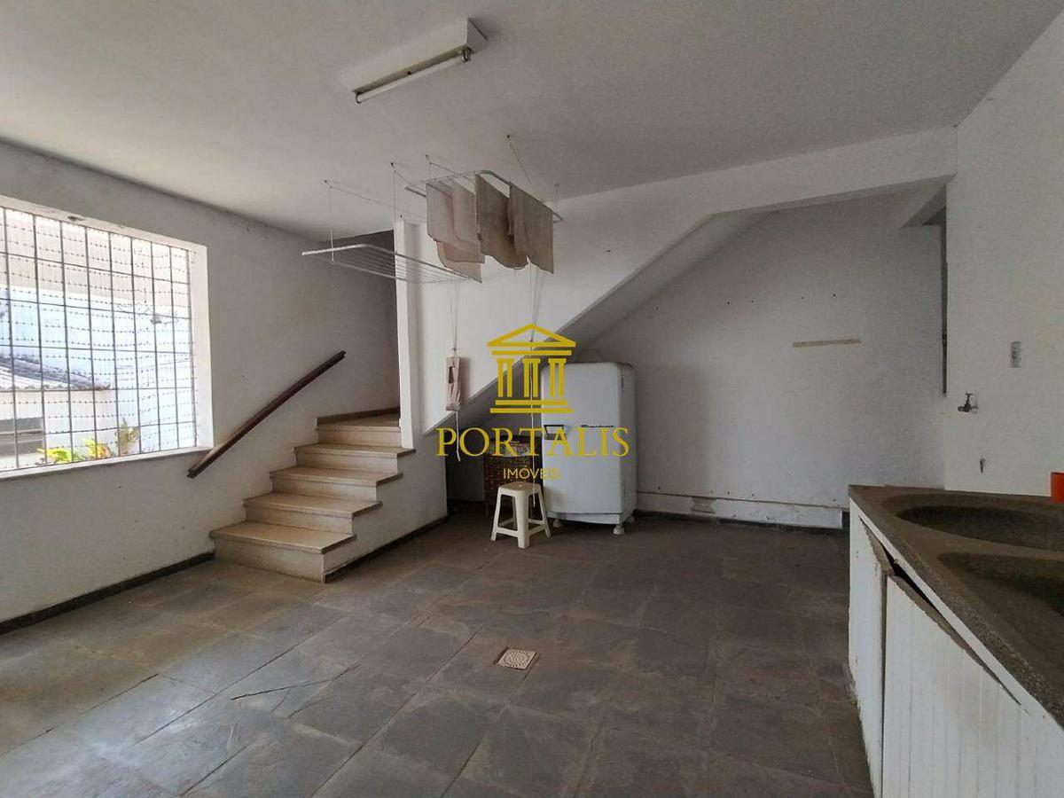 Casa, Santo Antônio, 4 Quartos, 2 Vagas, 1 Suíte