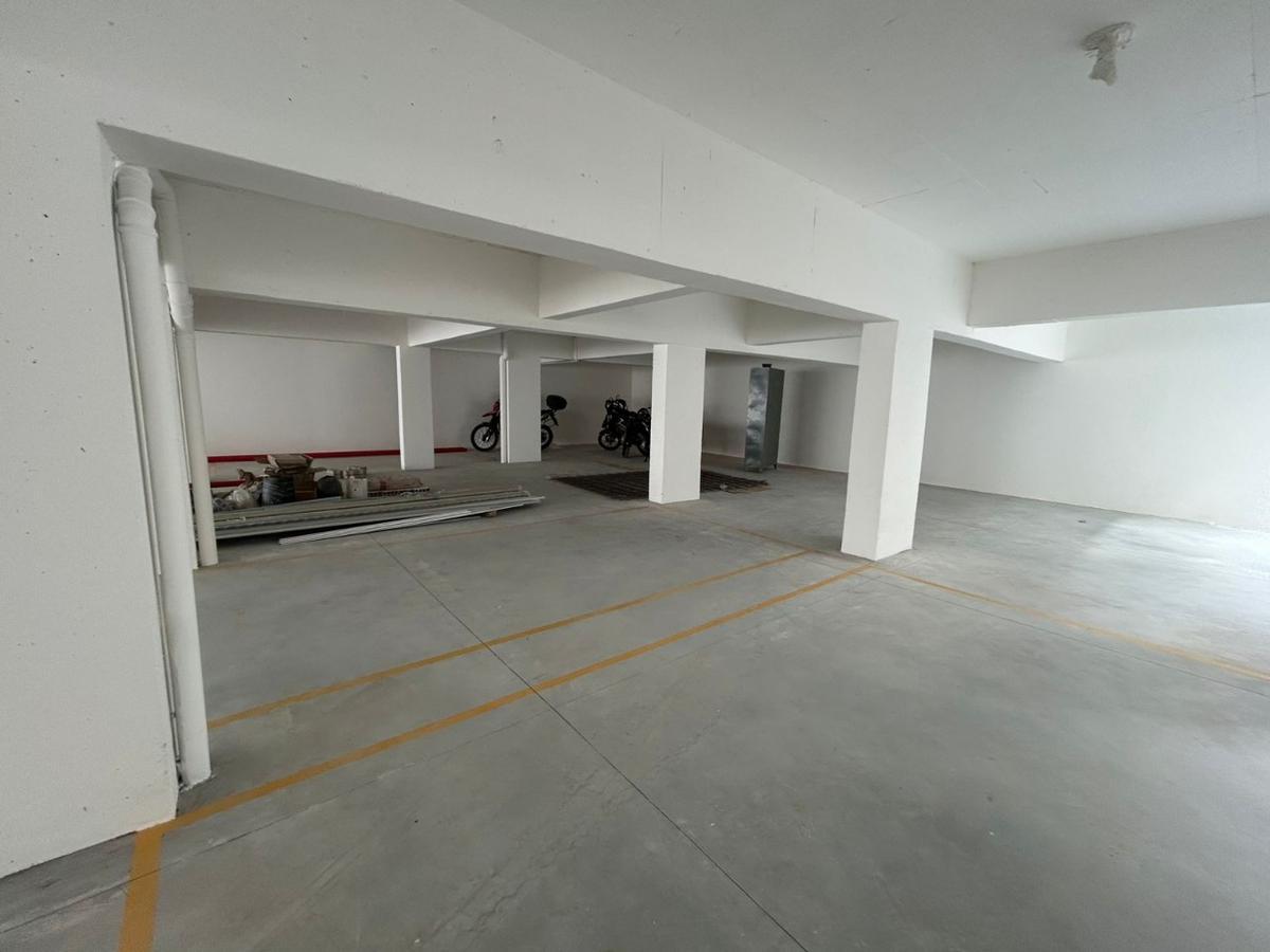 Apartamento, Santa Cruz Industrial, 3 Quartos, 2 Vagas, 1 Suíte