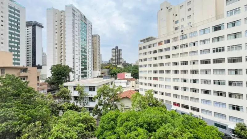 Apartamento, Funcionários, 2 Quartos, 1 Vaga