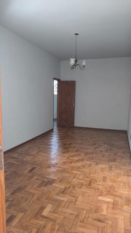 Apartamento, Floresta, 2 Quartos, 0 Vaga