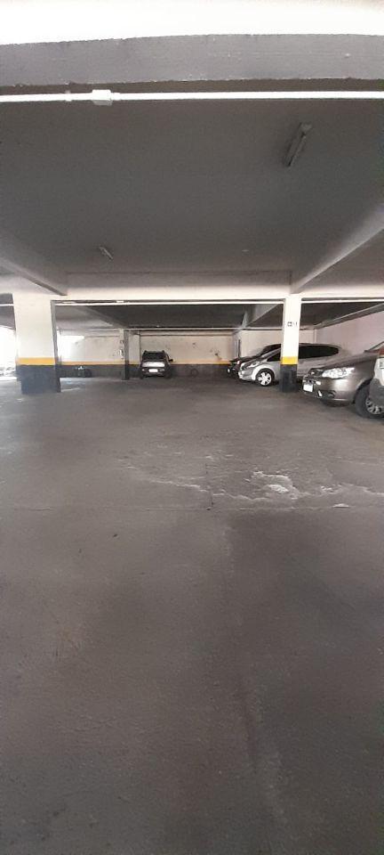 Garagem, Santa Efigênia