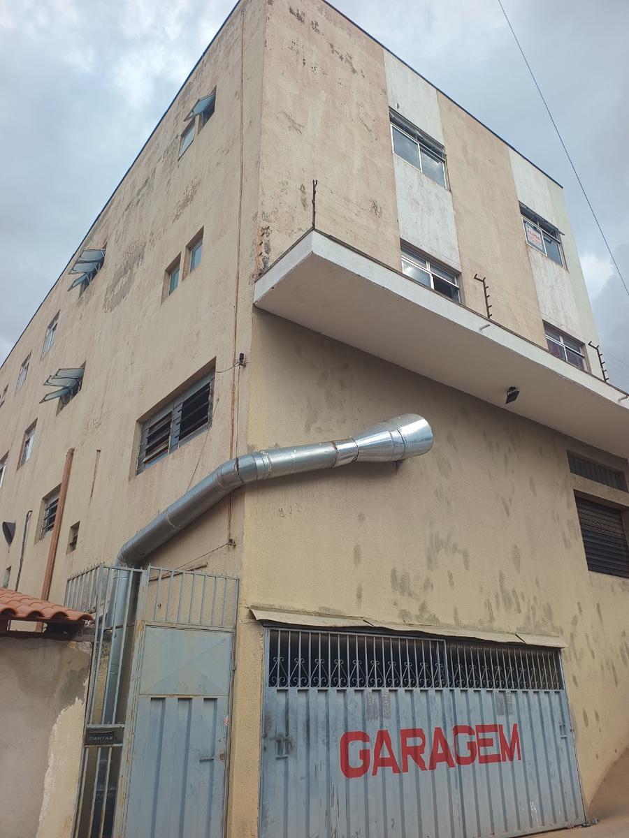 Andar, Nacional, 14 Quartos, 4 Vagas