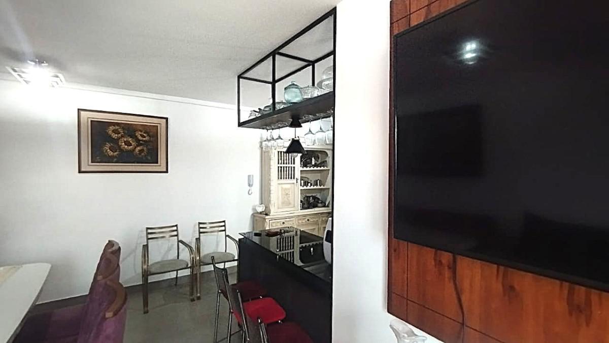 Apartamento, Nova Floresta, 2 Quartos, 2 Vagas, 1 Suíte