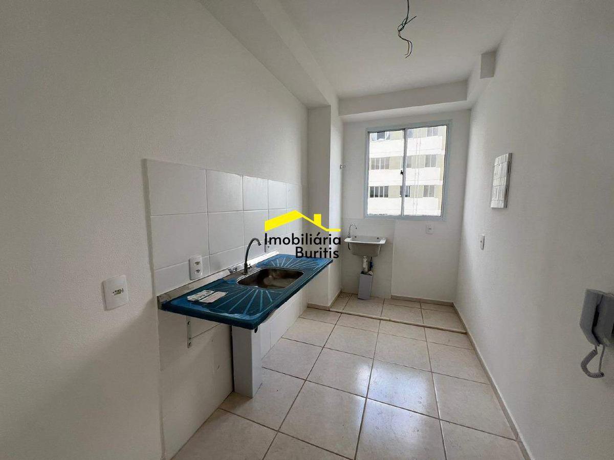 Apartamento, Palmeiras, 2 Quartos, 1 Vaga
