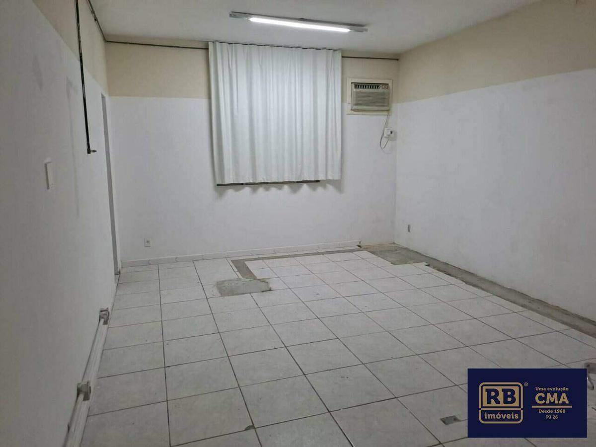 Casa, Funcionários, 0 Quarto, 15 Vagas