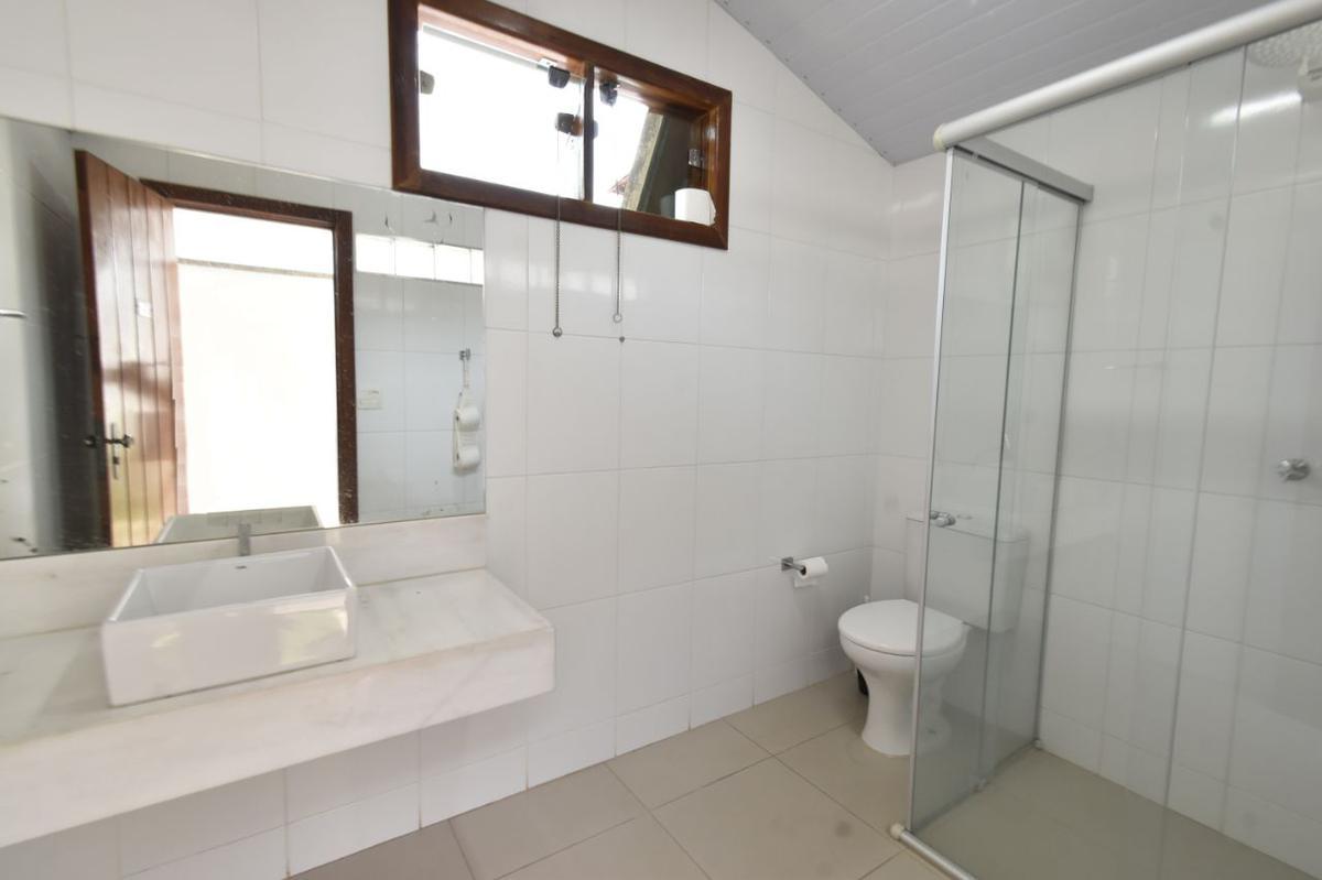 Casa, Bandeirantes (pampulha), 5 Quartos, 12 Vagas, 3 Suítes