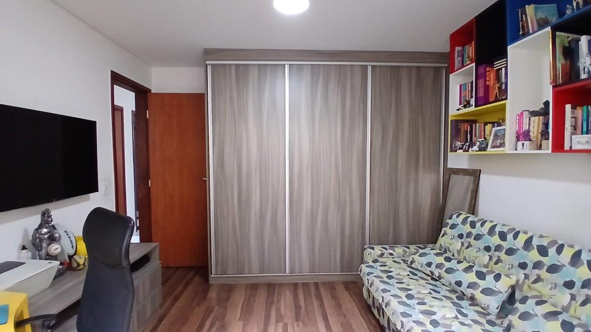 Apartamento, Castelo, 2 Quartos, 2 Vagas, 1 Suíte