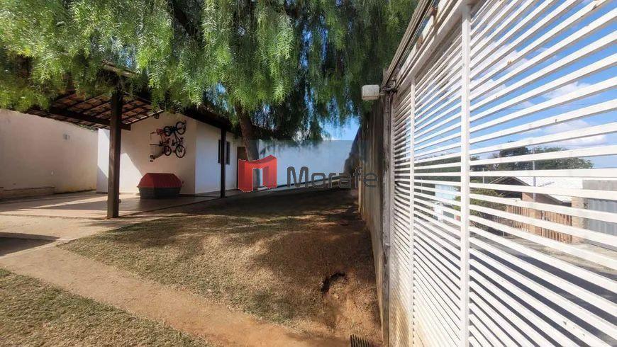 Casa, Trevo, 3 Quartos, 2 Vagas, 1 Suíte