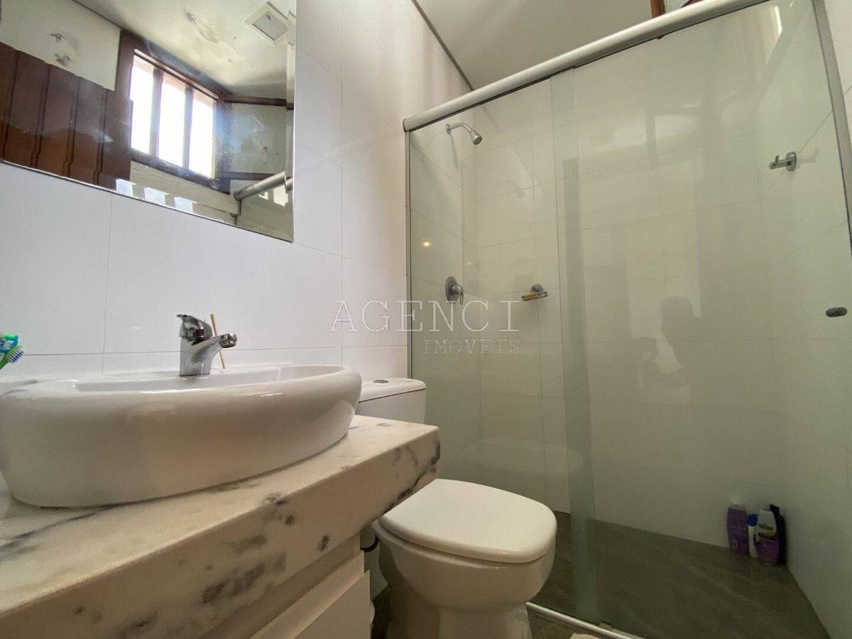 Casa, Bandeirantes (pampulha), 5 Quartos, 0 Vaga, 5 Suítes