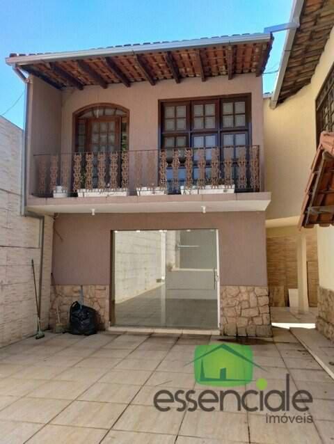 Casa, Jardim Riacho das Pedras, 3 Quartos, 6 Vagas, 1 Suíte