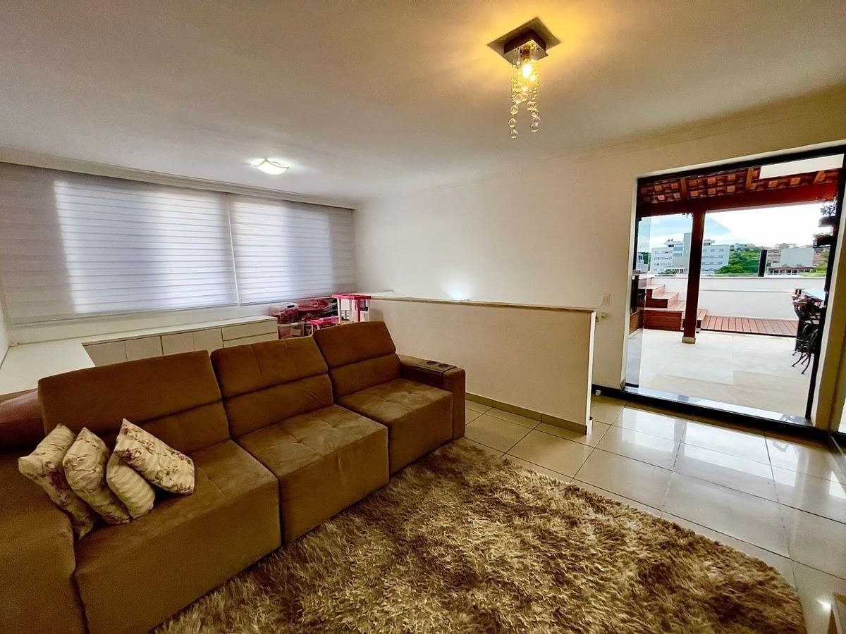 Cobertura, Castelo, 4 Quartos, 2 Vagas, 1 Suíte