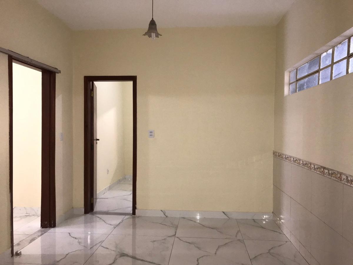 Casa Comercial, Ipiranga, 3 Quartos, 0 Vaga