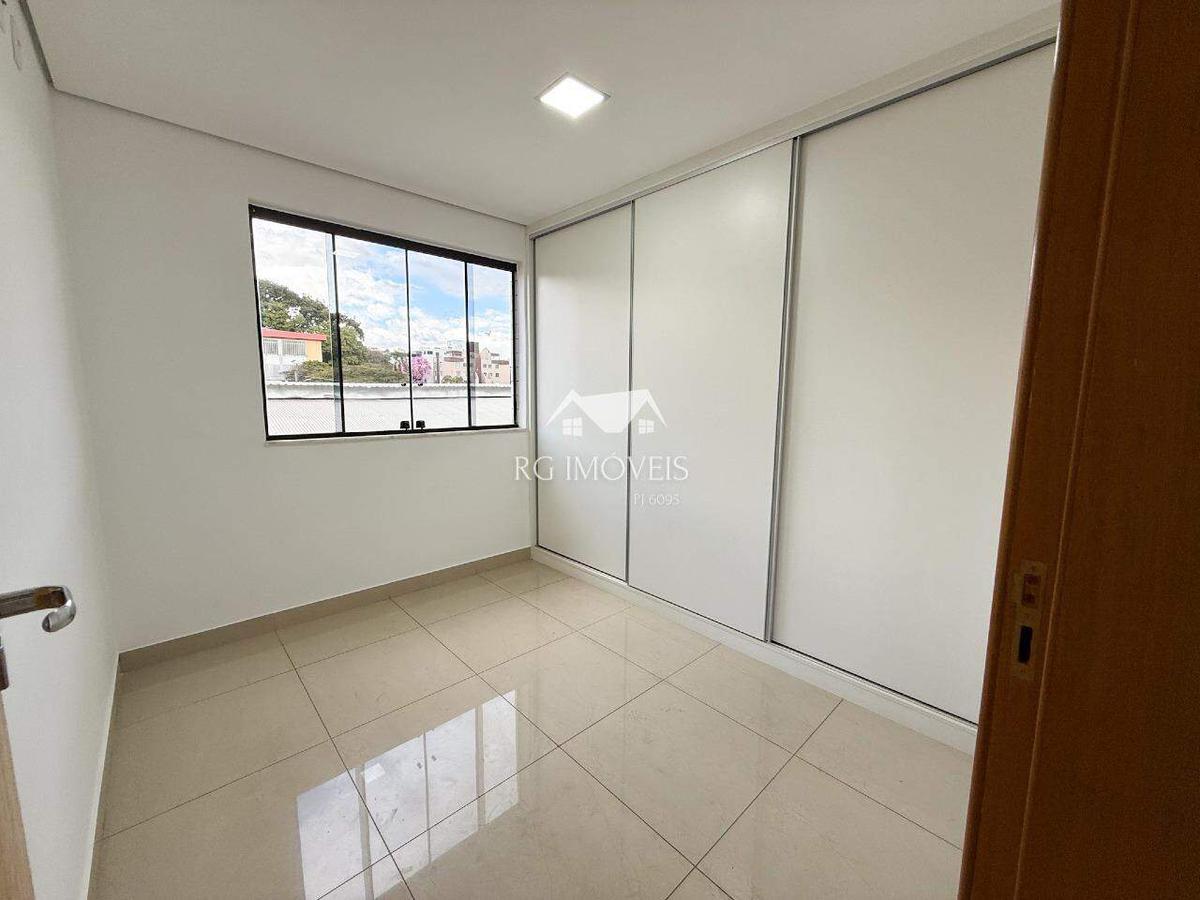 Cobertura, Barreiro, 3 Quartos, 4 Vagas, 2 Suítes