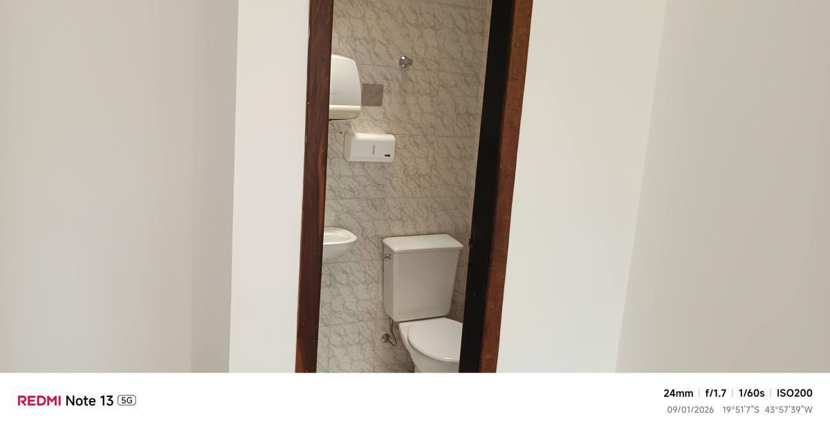 Sala, São Luiz (pampulha), 0 Quarto, 0 Vaga