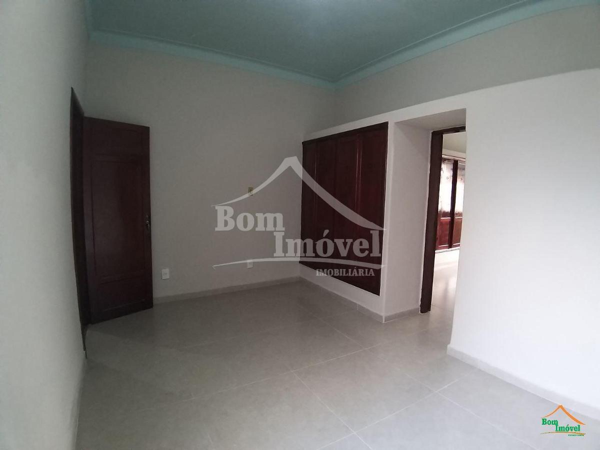 Apartamento, Centro, 4 Quartos, 0 Vaga