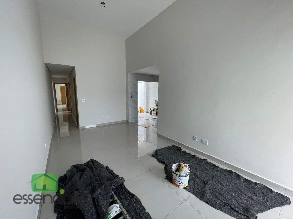 Casa, Europa, 3 Quartos, 3 Vagas, 1 Suíte