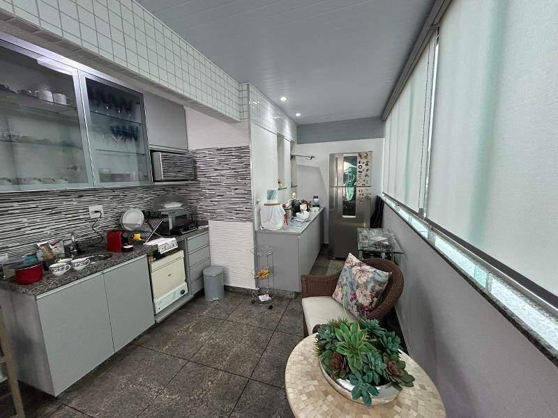Apartamento, Serra, 4 Quartos, 3 Vagas, 2 Suítes