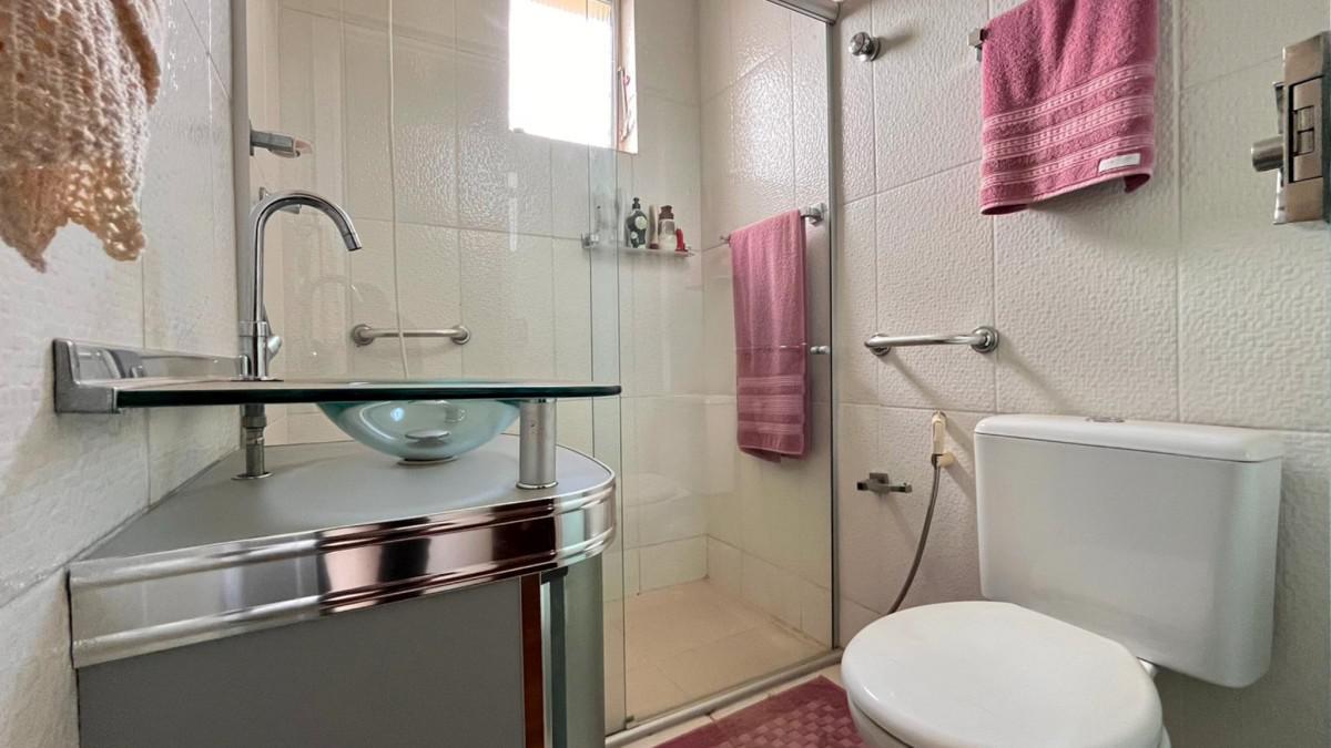 Apartamento, Sagrada Família, 2 Quartos, 1 Vaga