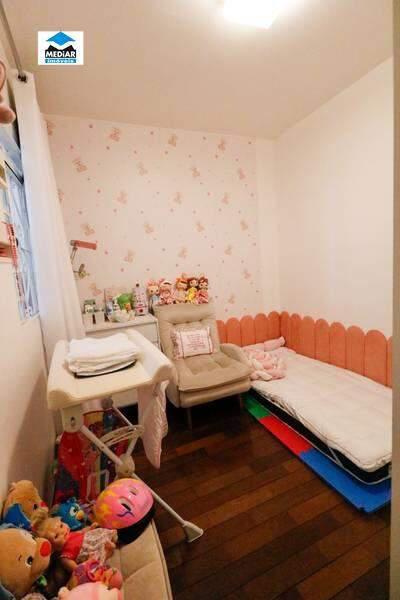 Casa, Buritis, 2 Quartos, 2 Vagas, 1 Suíte