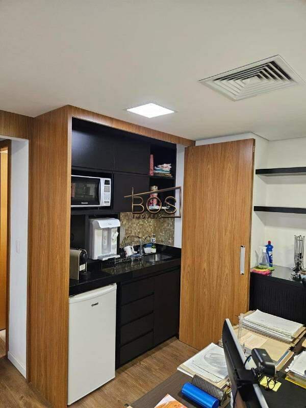 Sala, Santa Lúcia, 0 Quarto, 1 Vaga