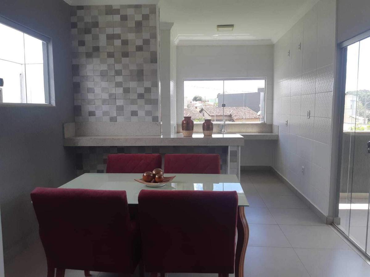 Casa, Boa Vista, 6 Quartos, 2 Vagas, 2 Suítes