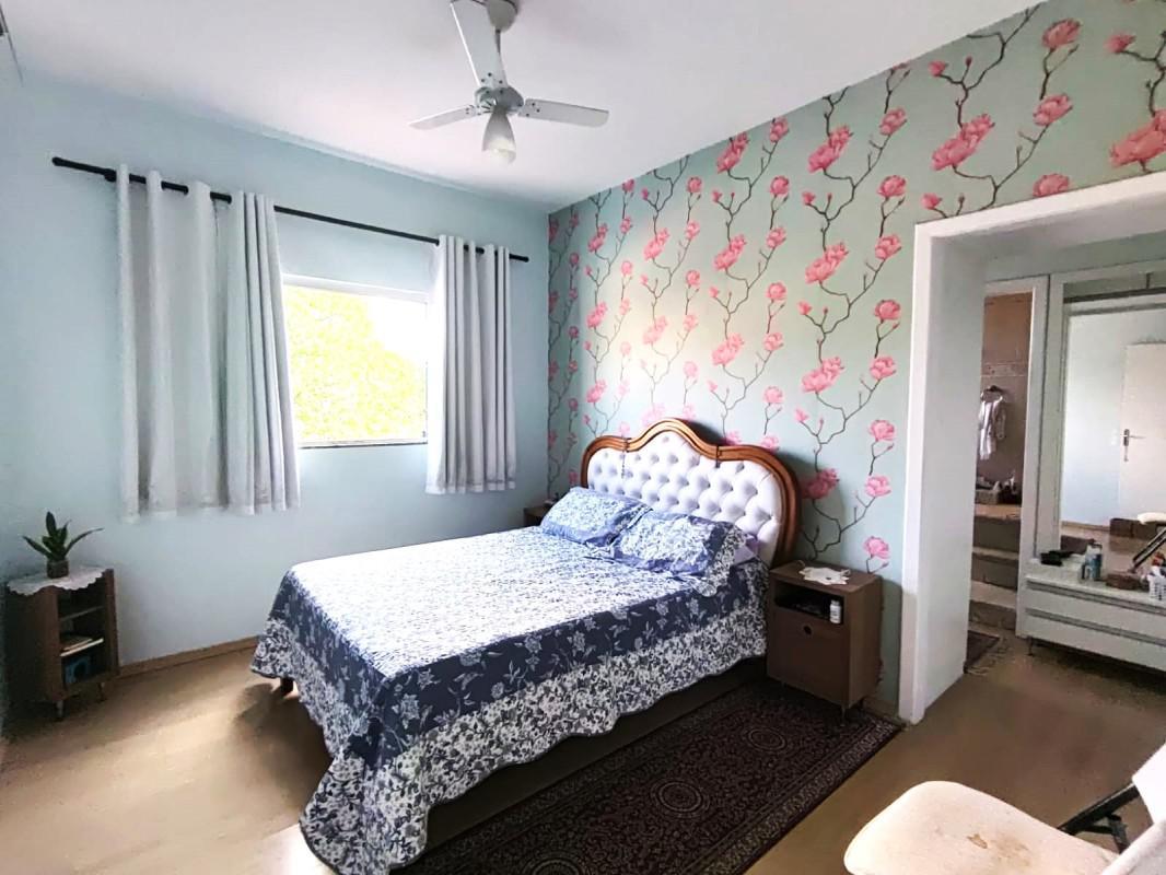 Casa, Europa, 8 Quartos, 3 Vagas, 2 Suítes