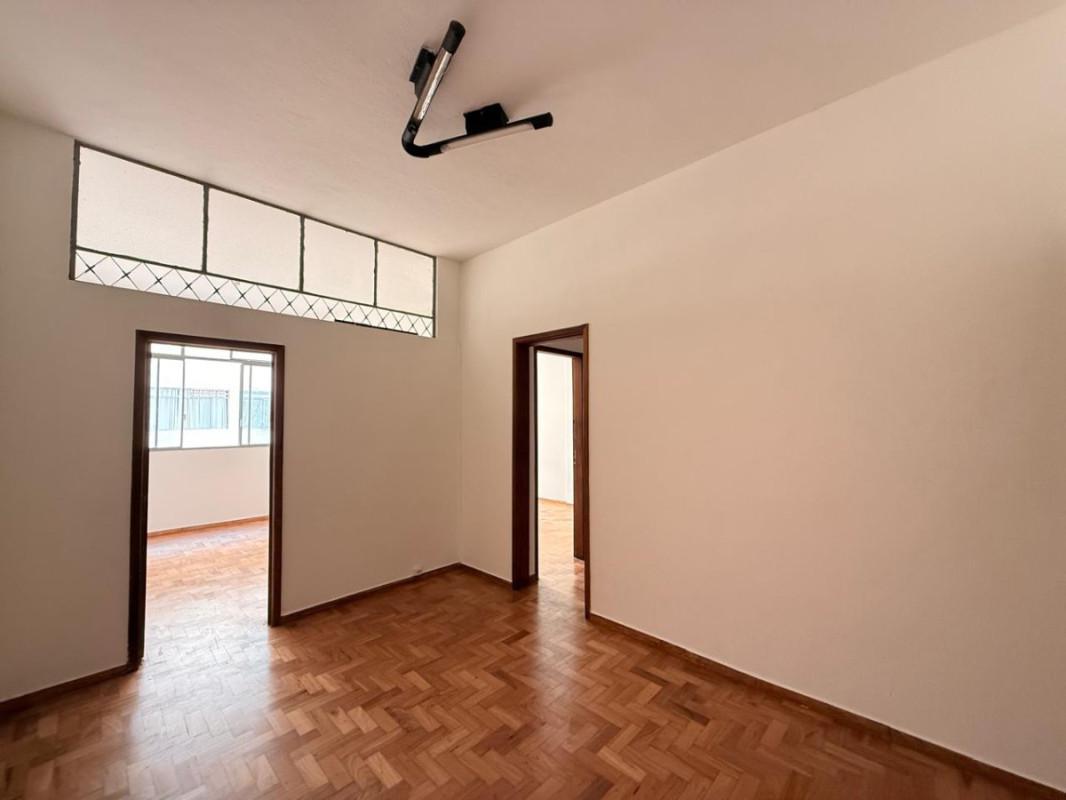 Apartamento, Centro, 2 Quartos, 0 Vaga