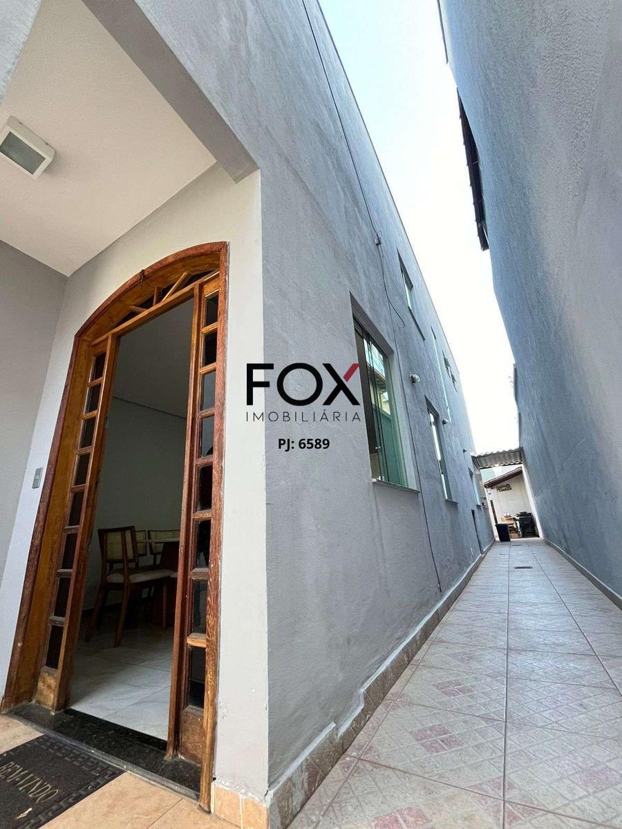 Casa, Dona Clara, 3 Quartos, 2 Vagas, 1 Suíte