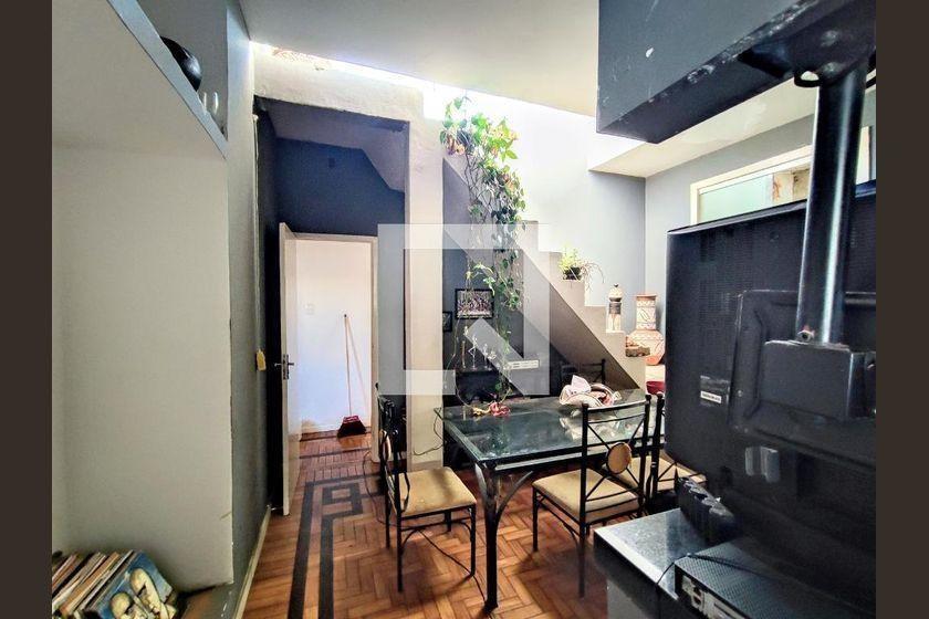 Casa, Calafate, 7 Quartos, 1 Vaga, 1 Suíte