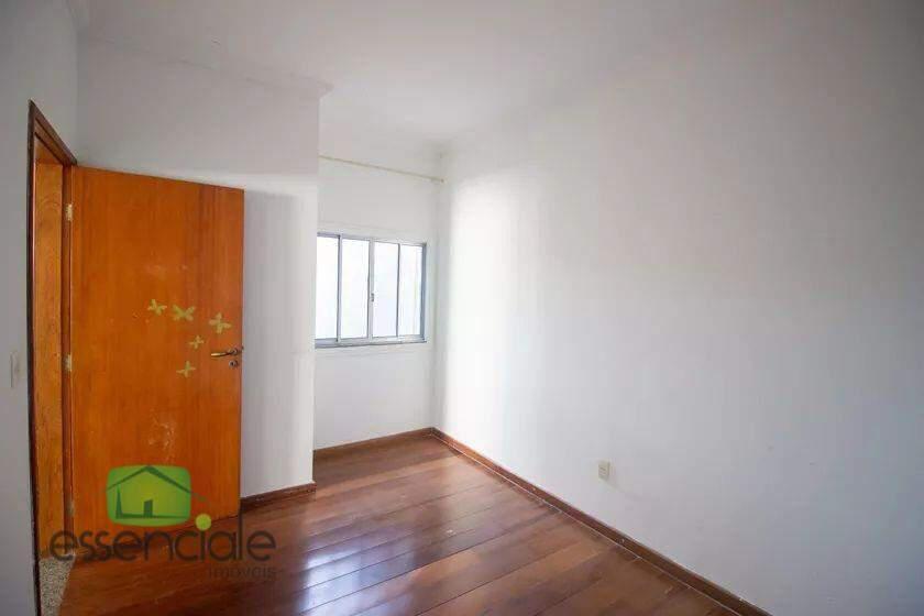 Casa, Europa, 3 Quartos, 6 Vagas, 1 Suíte