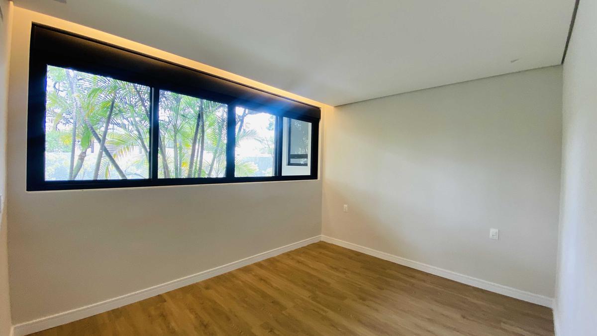 Casa, Bandeirantes (pampulha), 4 Quartos, 10 Vagas, 4 Suítes