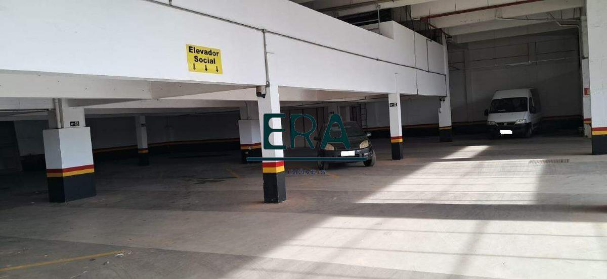 Prédio, Estoril, 0 Quarto, 0 Vaga