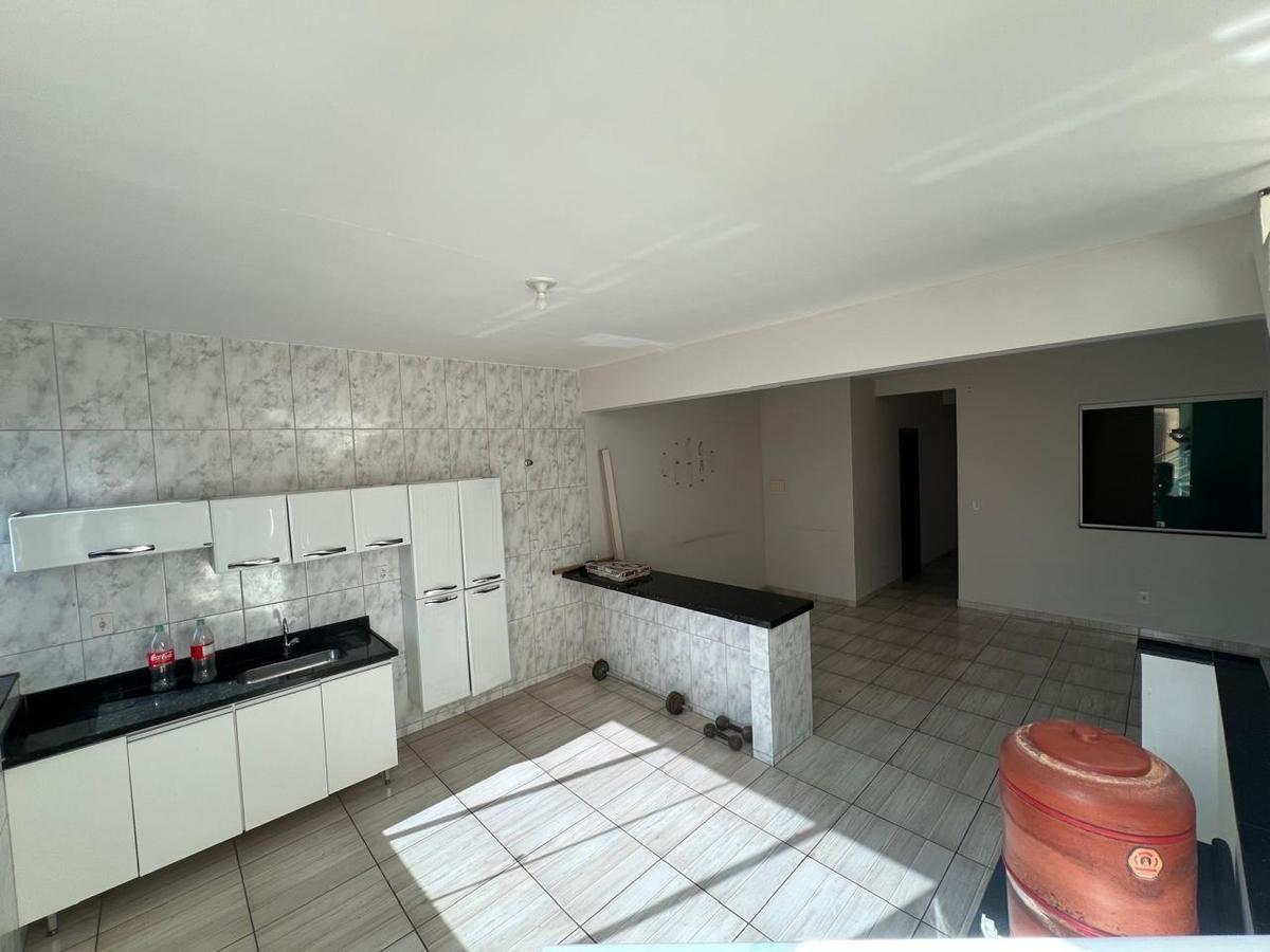 Casa, Serrano, 3 Quartos, 5 Vagas, 1 Suíte