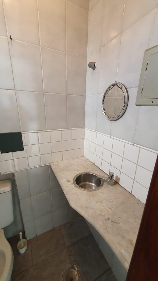 Sala, Barro Preto, 0 Quarto, 0 Vaga