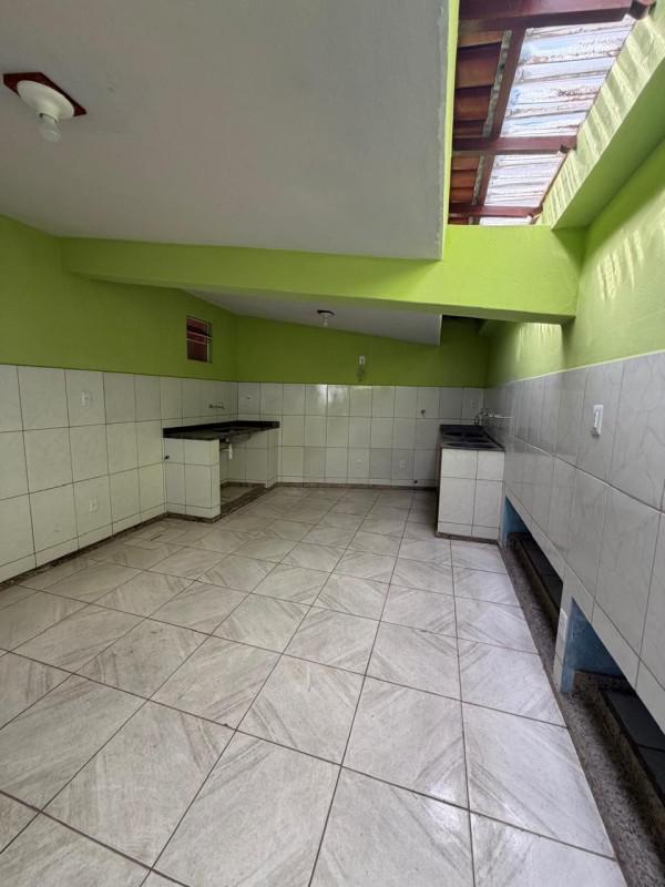 Casa, Três Barras, 2 Quartos, 0 Vaga