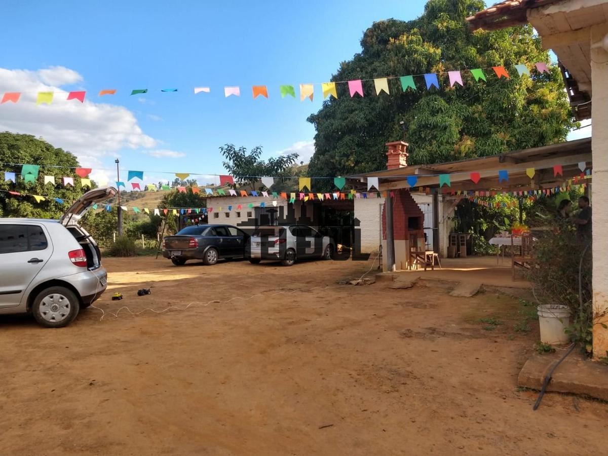 Fazenda, Zona Rural, 5 Quartos, 0 Vaga, 2 Suítes