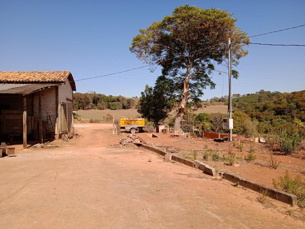 Fazenda, Zona Rural, 2 Quartos, 0 Vaga