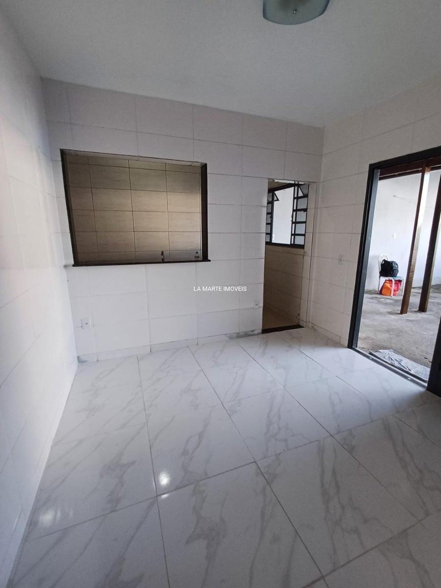 Casa, Oitis, 3 Quartos, 5 Vagas, 1 Suíte