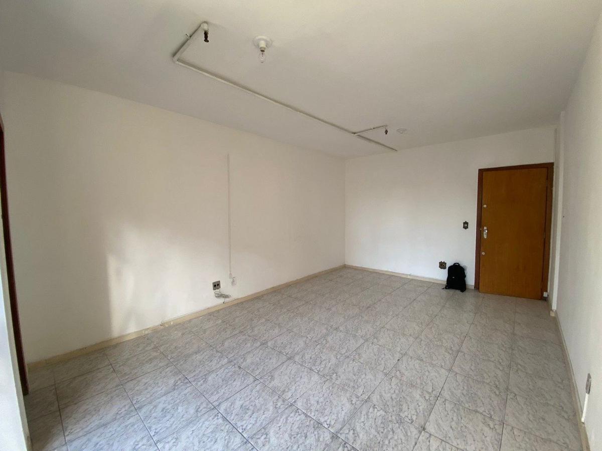 Sala, Centro, 0 Quarto, 0 Vaga