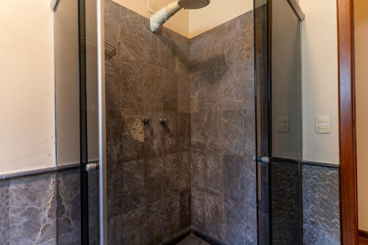 Casa, São Sebastião das Águas Claras, 4 Quartos, 5 Vagas, 3 Suítes