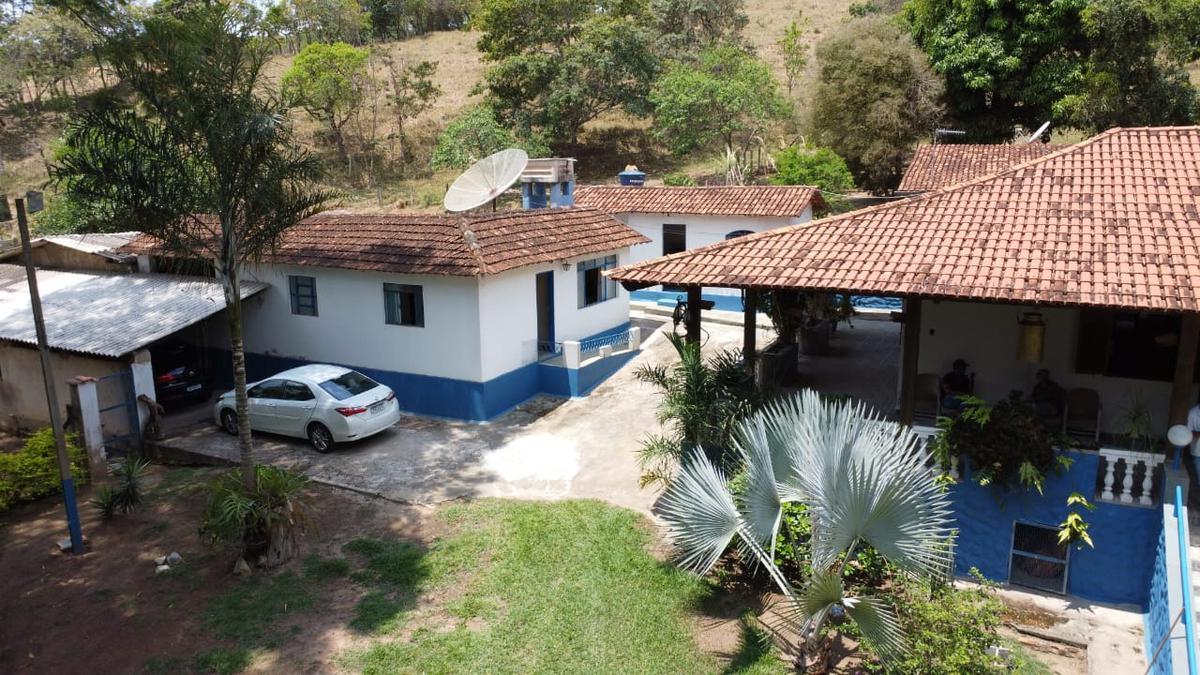 Fazenda, Centro, 3 Quartos, 10 Vagas, 2 Suítes
