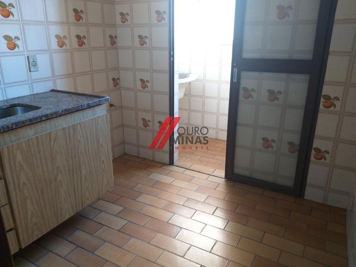 Apartamento, Floresta, 2 Quartos, 1 Vaga