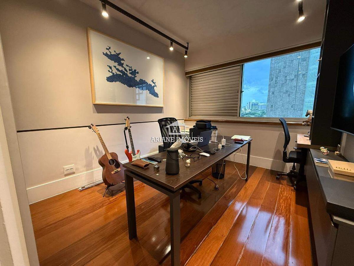 Apartamento, Lourdes, 3 Quartos, 3 Vagas, 1 Suíte