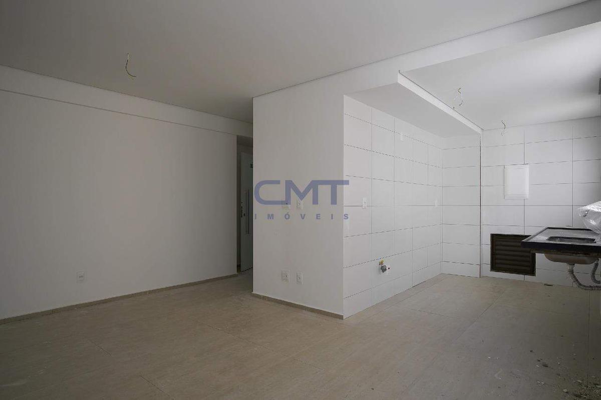 Apartamento, Funcionários, 2 Quartos, 2 Vagas, 2 Suítes
