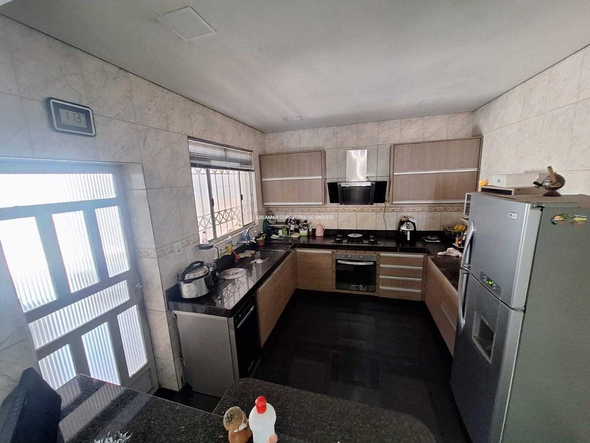 Casa, Jardim Riacho das Pedras, 3 Quartos, 8 Vagas, 2 Suítes